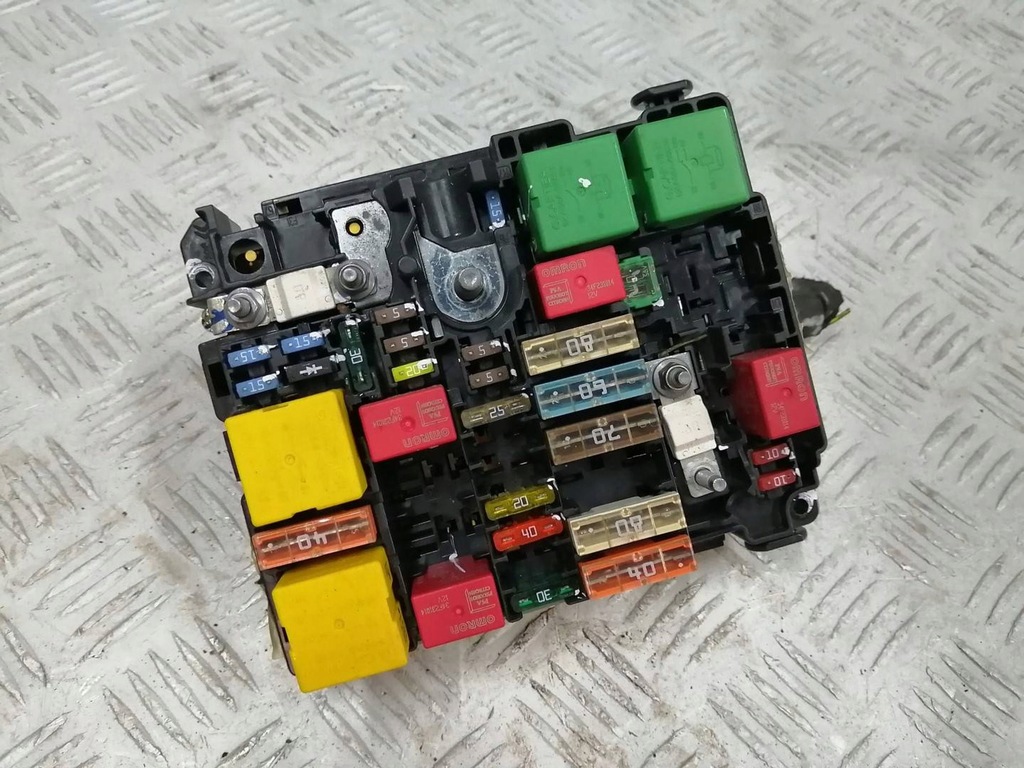 фото №1, Peugeot 208 2008 модуль bsm 9804846880