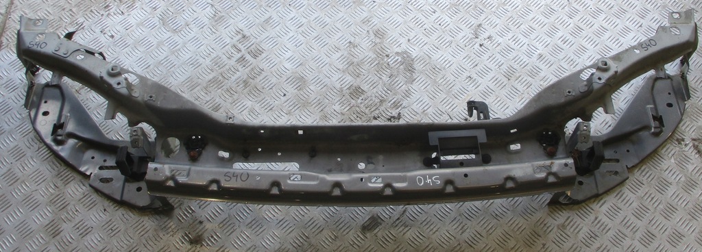 фото №1, Pas передний усилитель передний volvo s40 ii