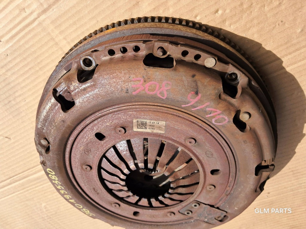 Peugeot 308 ii t9 1.6 hdi зчеплення комплект двомасовий маховик диск притиск 9801995380 Ціна