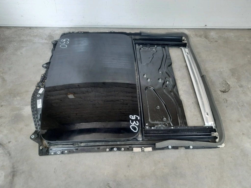 фото №1, Bmw 5 g30 f90 m5 люк стеклянный крыша 8065030