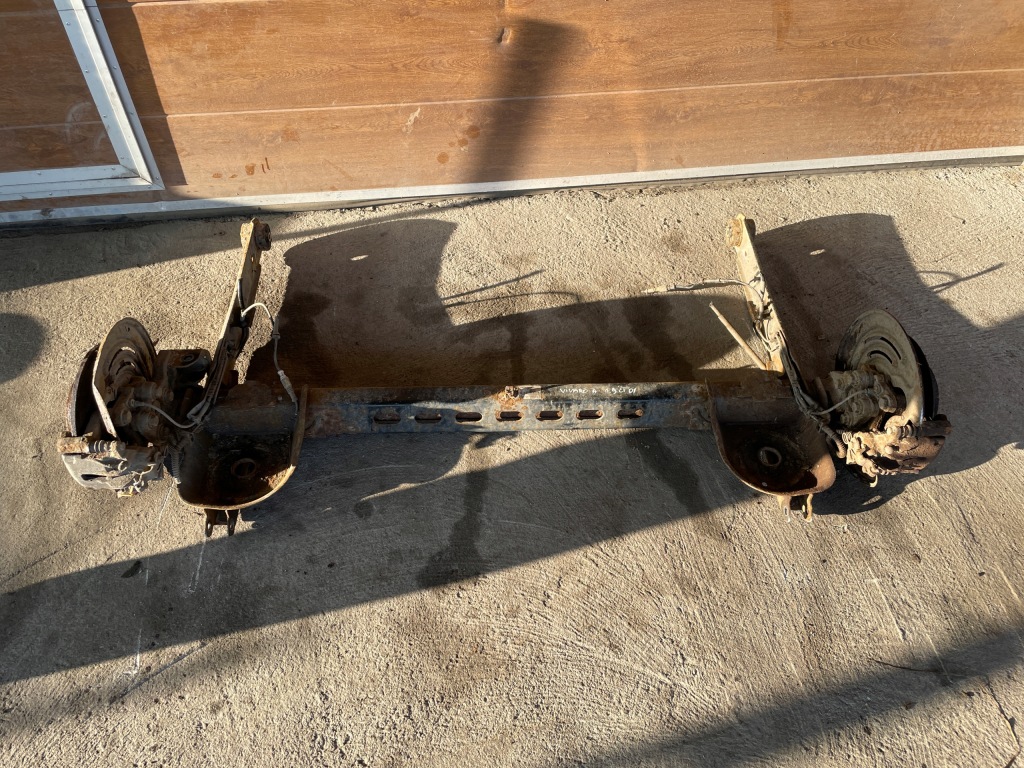 фото №1, Балка подвеска задняя 8200267979 opel vivaro a