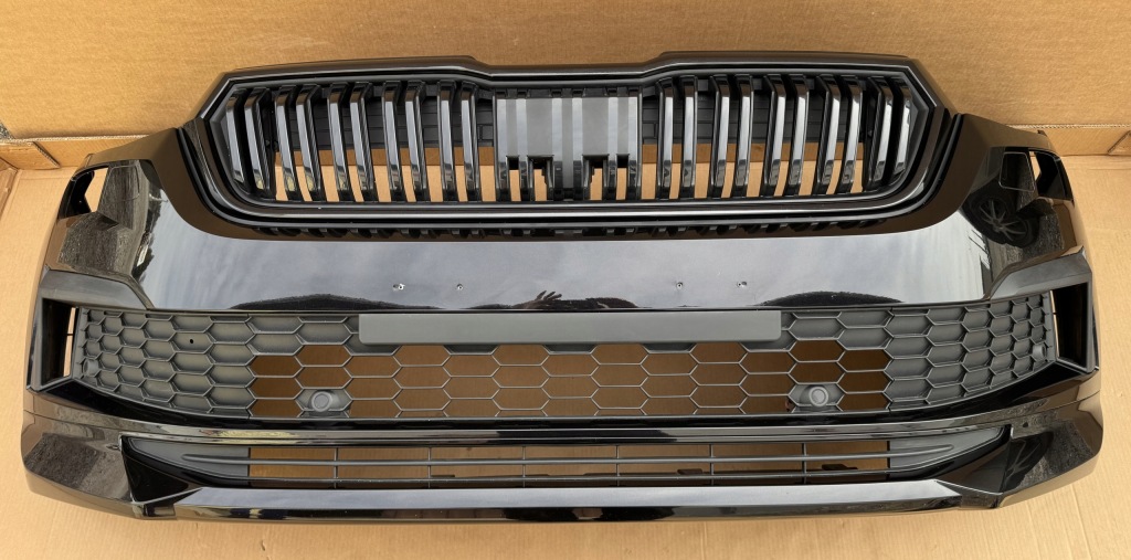 Купить Бампер skoda kodiaq sportline 2021-2024 r w цвет lf9r pdcx4 комплектный
