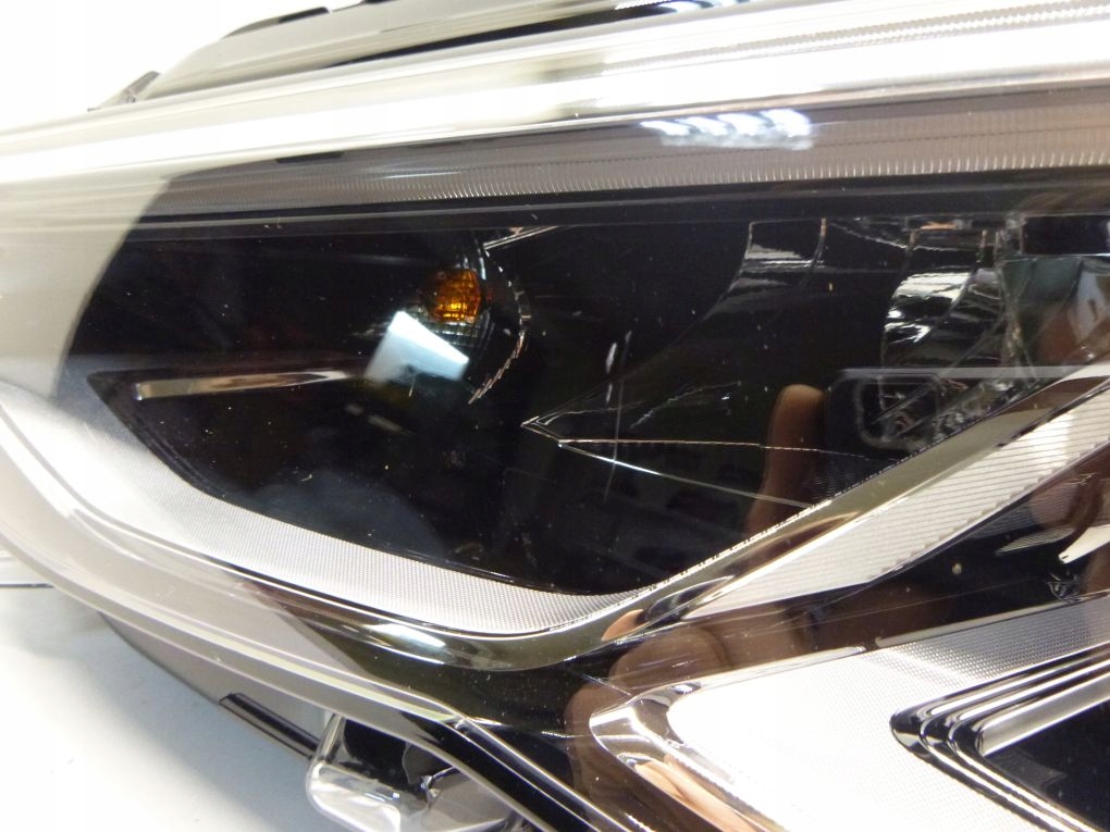 фото №9, Volkswagen оригінальний номер 5h1941006 лампа led