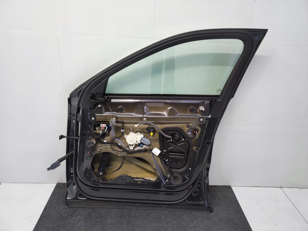 фото №8, Дверь правое перед audi q8 e-tron etron