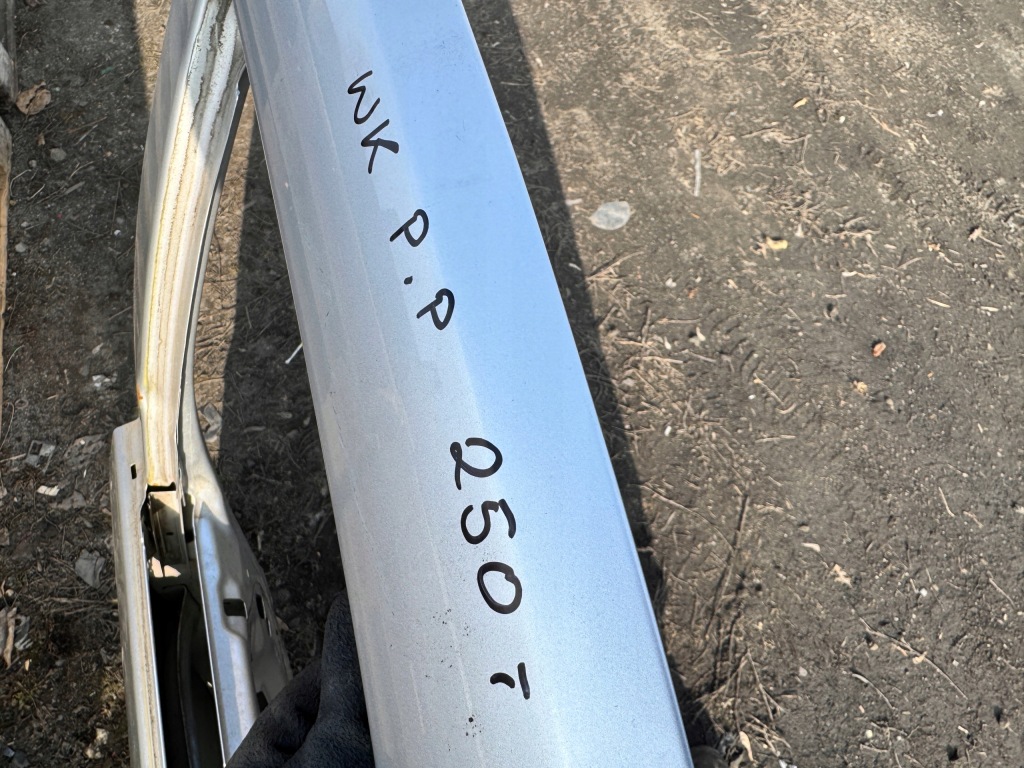 фото №9, Jeep grand cherokee wk дверь правый перед голый