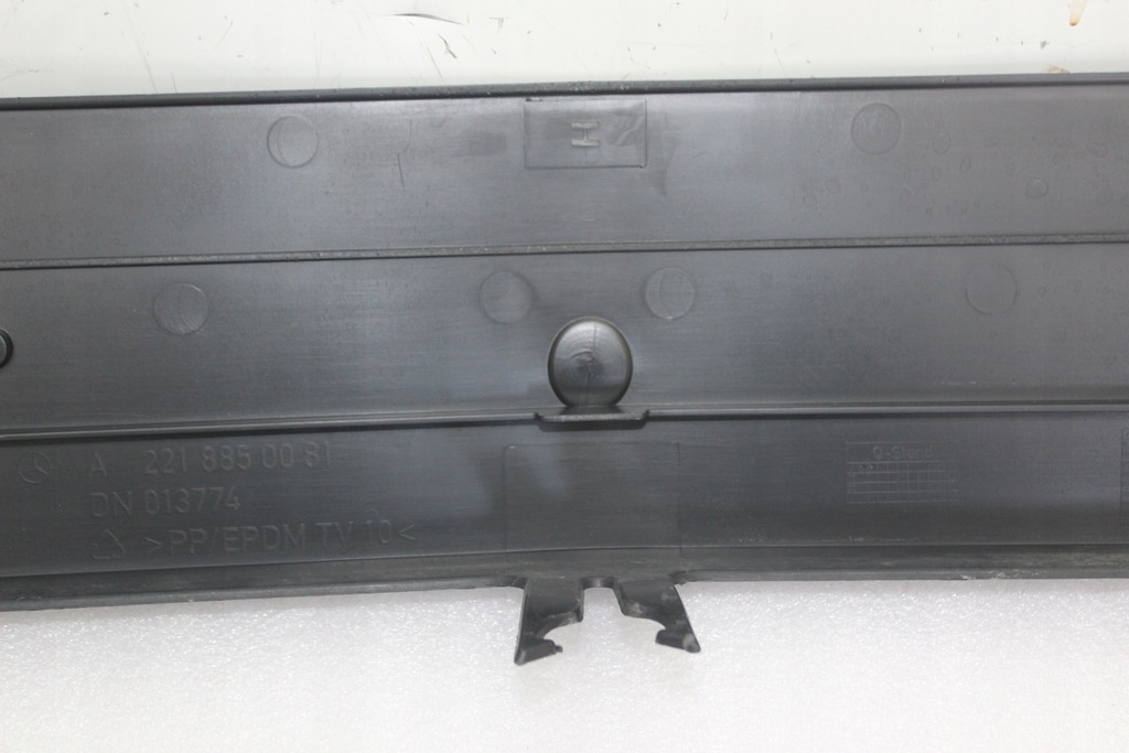 фото №13, Mercedes w221 подкладка pod номерной знак регистрационная a2218850081 przed liftem