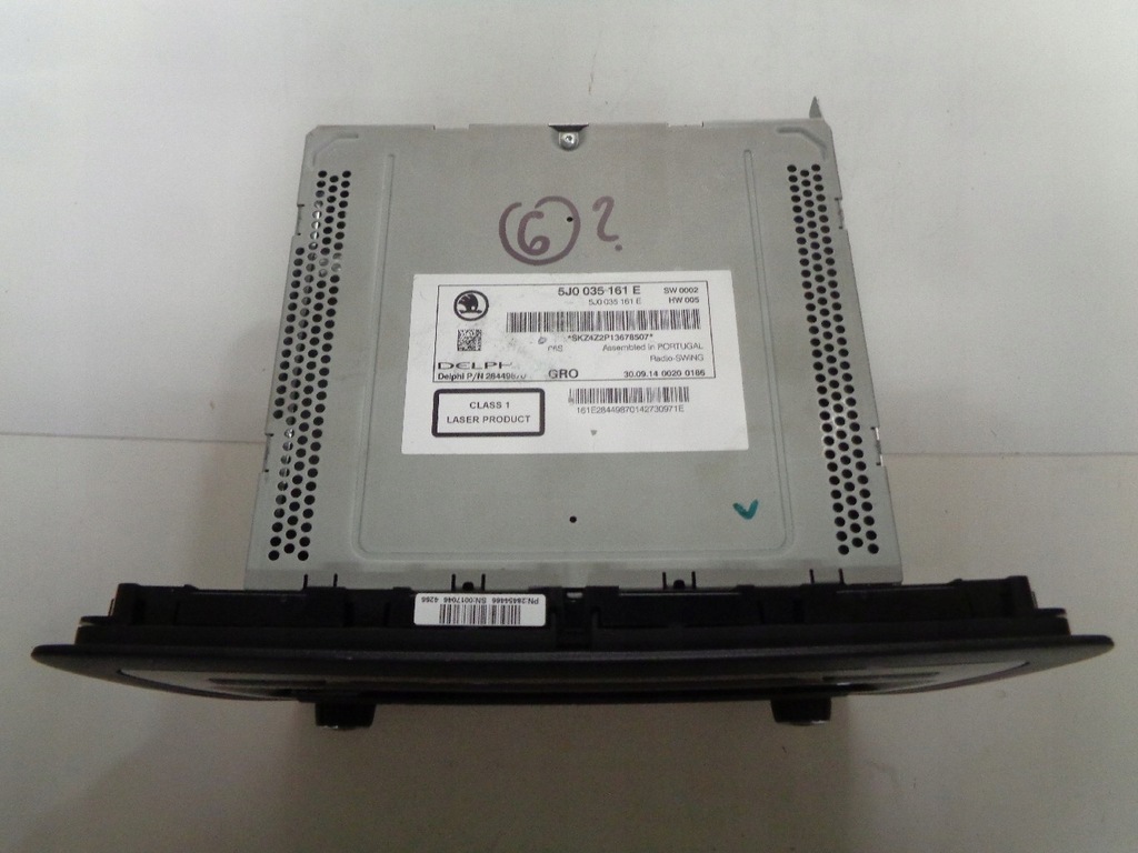 фото №4, Skoda fabia roomster радио swing cd mp3 5j0035161e