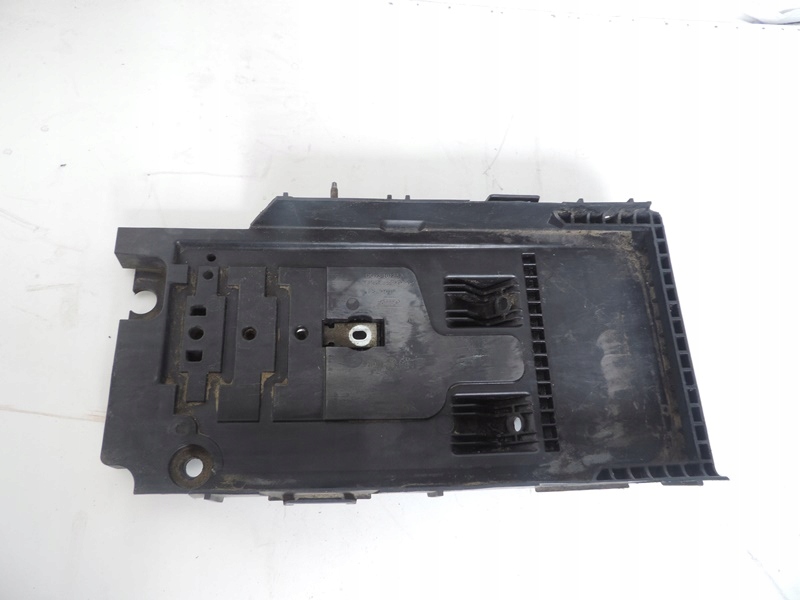 Купить Основание аккумулятор mondeo mk5 dg93-10723a