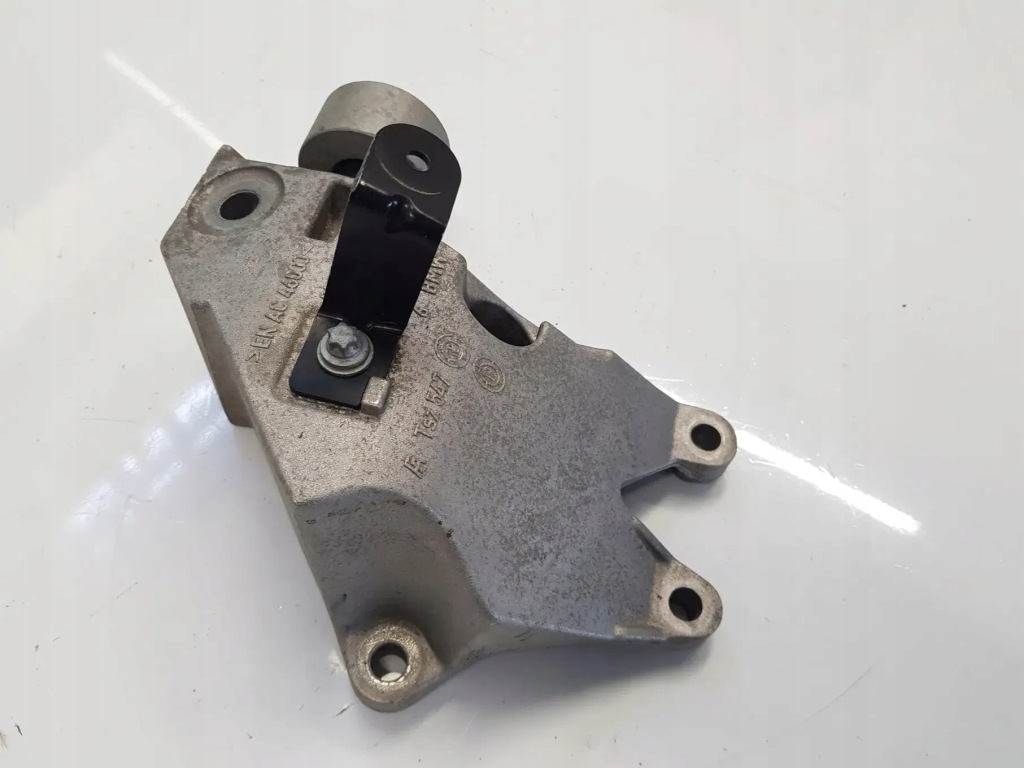 Кронштейн кронштейн кронштейн опора двигателя левая bmw g11 g12 g30 g31 g32 g01 x3 с Разборки