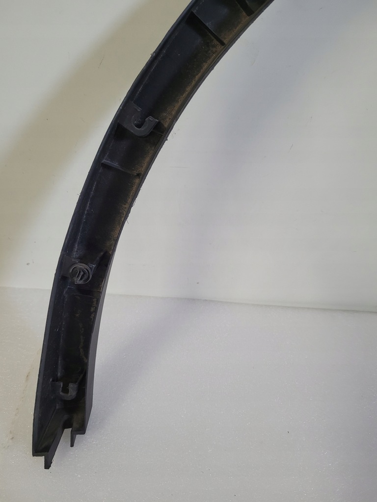 фото №8, Tesla y молдинг крыла правый задняя правая накладка na крыло 1658698-00-a