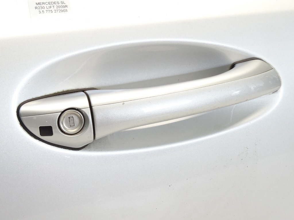 Двері праве правий перед mercedes sl r230 рестайлінг  775 в Україні