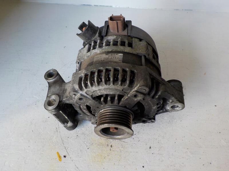 фото №1, Volvo v50 s40 ii генератор 3m5t-10300-kc