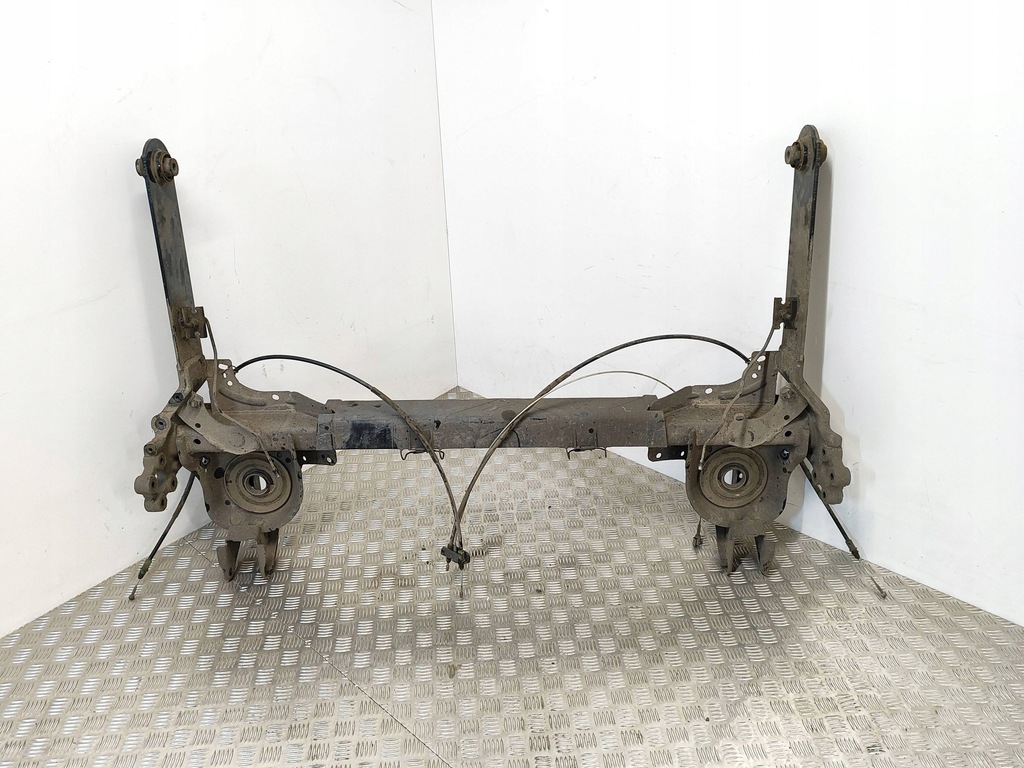 фото №7, Opel vivaro 2016 балка osi задній