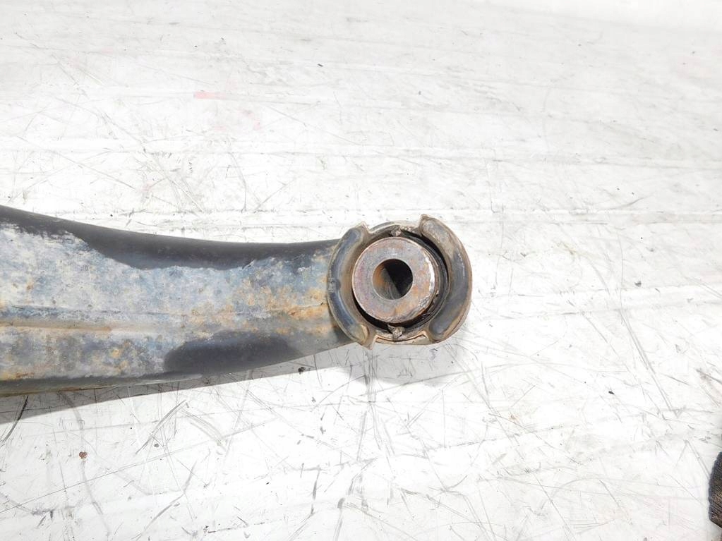 фото №9, Discovery iii l319 2.7td 04r важіль задня лівий