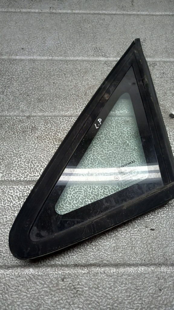 фото №1, Скло ліва перед трикутник daewoo tacuma 02r