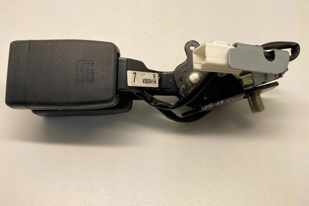 фото №8, Пряжка заднього середнього сидіння mazda cx-5 kf baf1403571 2.5l