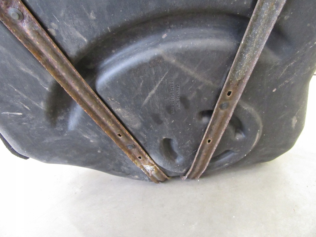 Bak бак топлива насос mazda 3 bl 2.2 mzr webasto дизель Оригинал