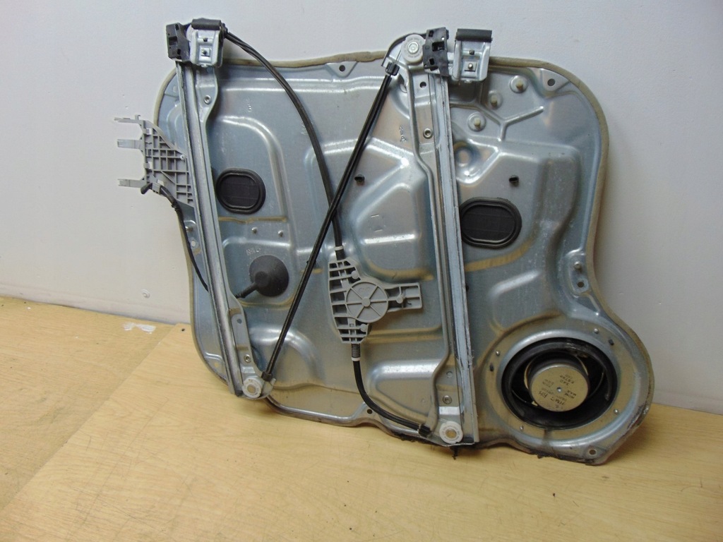 фото №9, Механизм стекло правый перед hyundai santa fe ii eu