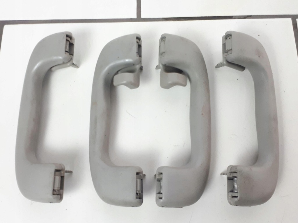 фото №1, Astra j iv kombi ручки тримачі стельовий комплект