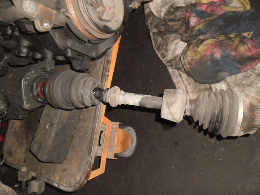 фото №1, Привідний вал ліва права vw sharan ford galaxy 96-00 1.9 tdi