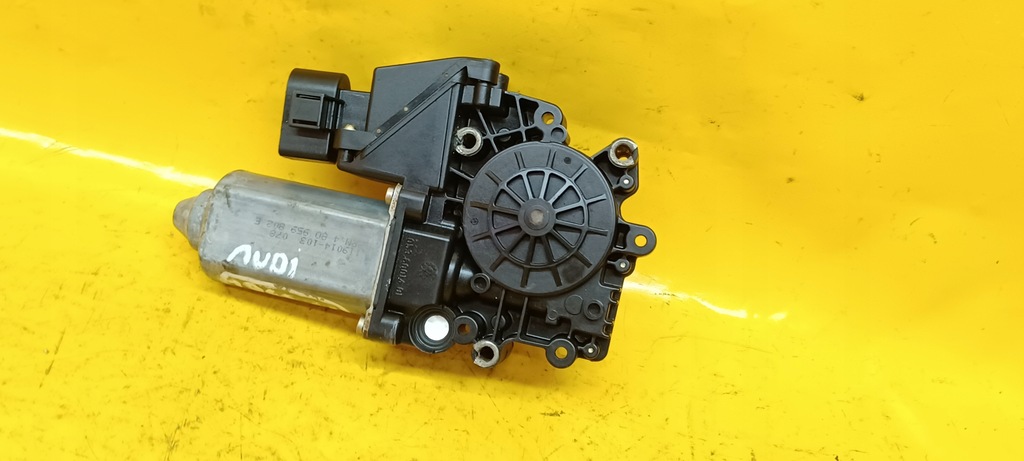 фото №8, Двигатель el.szyb правый перед audi a6 c5 114180101 8pin