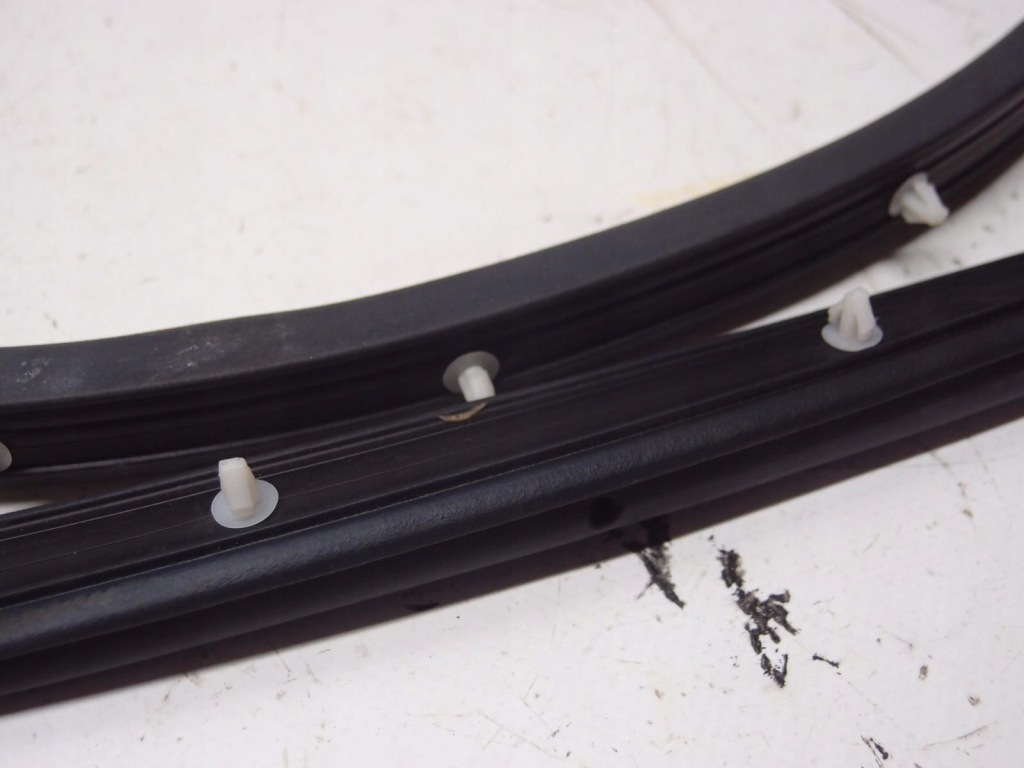 фото №4, Прокладка дверь правый задняя ford galaxy mk4