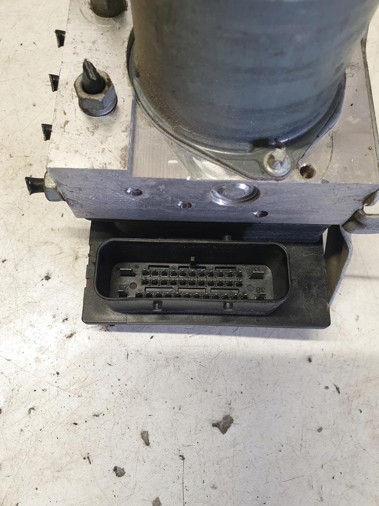 фото №5, Bmw x1 e84 насос тормозная abs 6795188