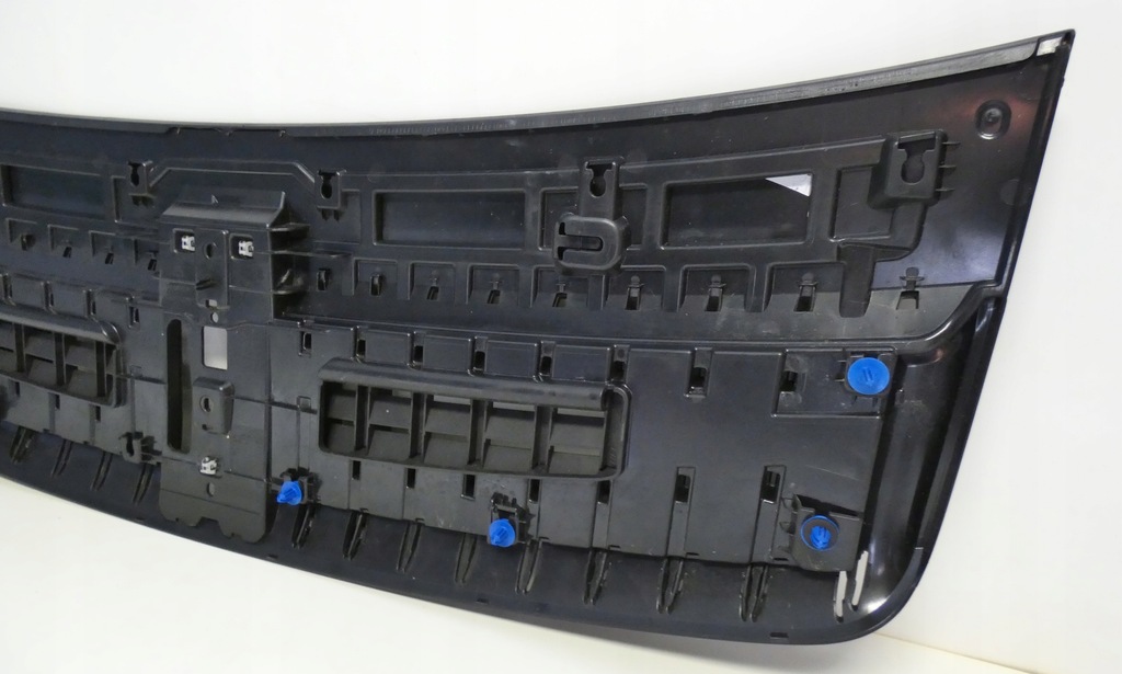 фото №11, Porsche 911 992 2019- 992827077 жалюзи впуск крышка багажника задняя задняя