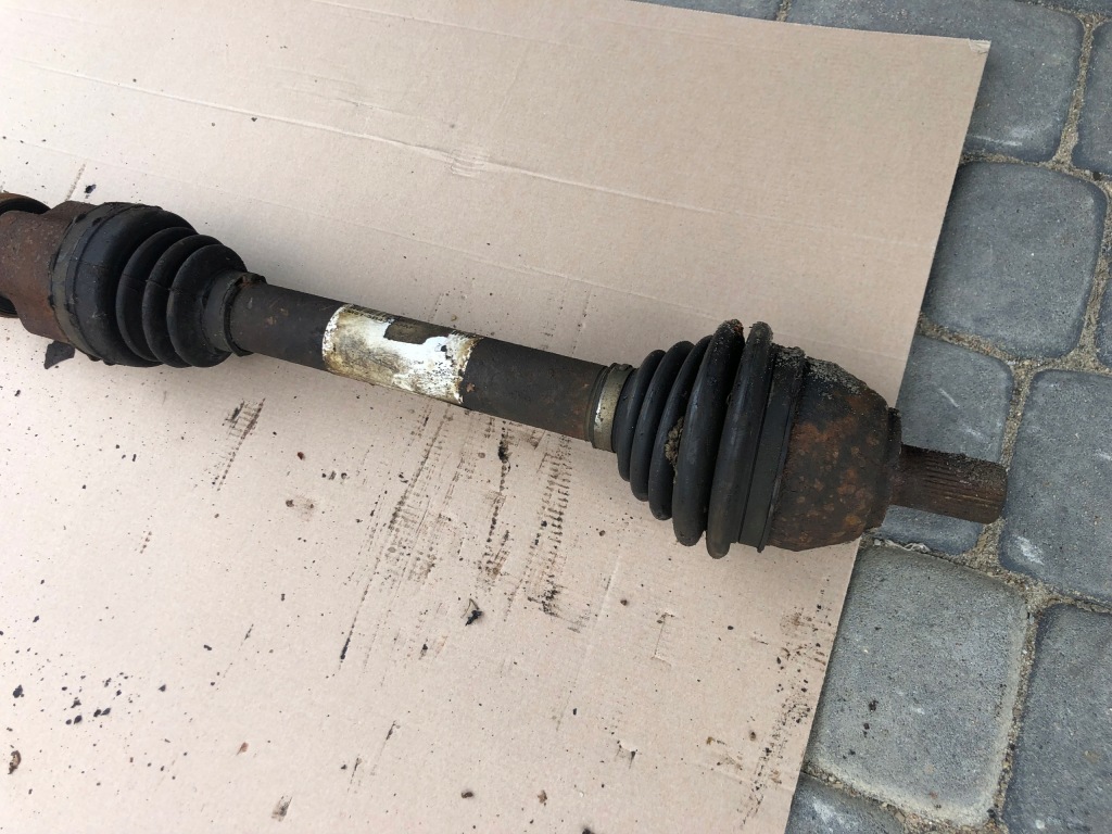 Приводной вал правая ford focus mk2 3m51-3b436-daf Оригинал