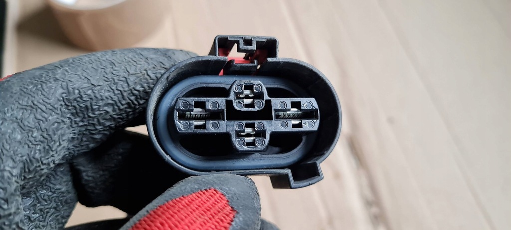 фото №6, S4 b9 8w a4 штекер колодка соединитель вентилятора 1k0906234a a5 8w s5 q5 80a