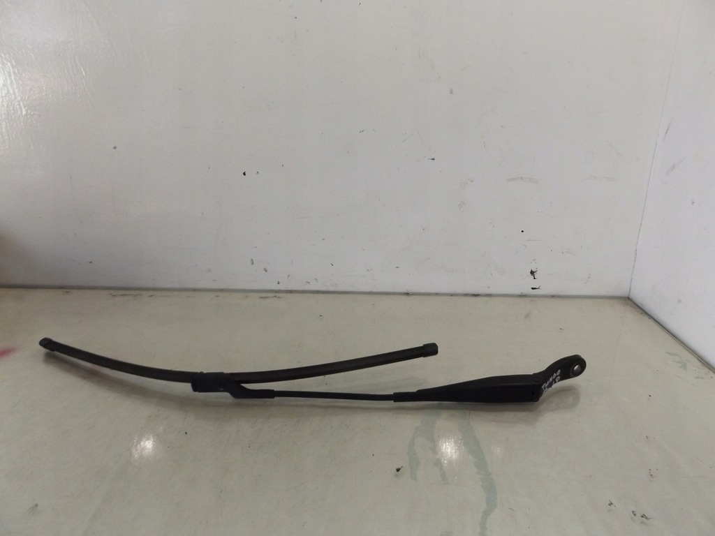 фото №1, Twingo ii lift рычаг дворники левый перед