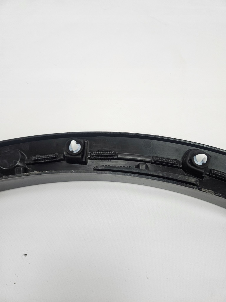 Renault megane v e-tech 2022 - молдинг на крыло задний  правый 767187224r Цена