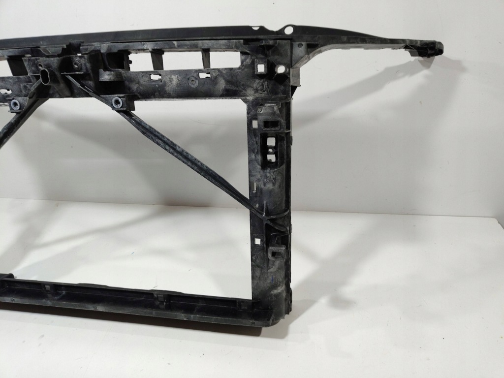 фото №4, Skoda octavia 2 ii pas передній 5e0805588 !