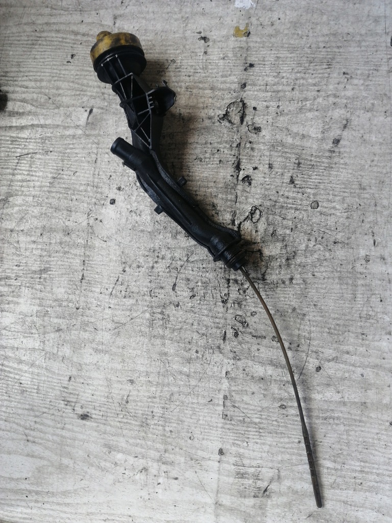 фото №1, 3796 trafic vivaro 2.0dci крышка заливной щуп масла