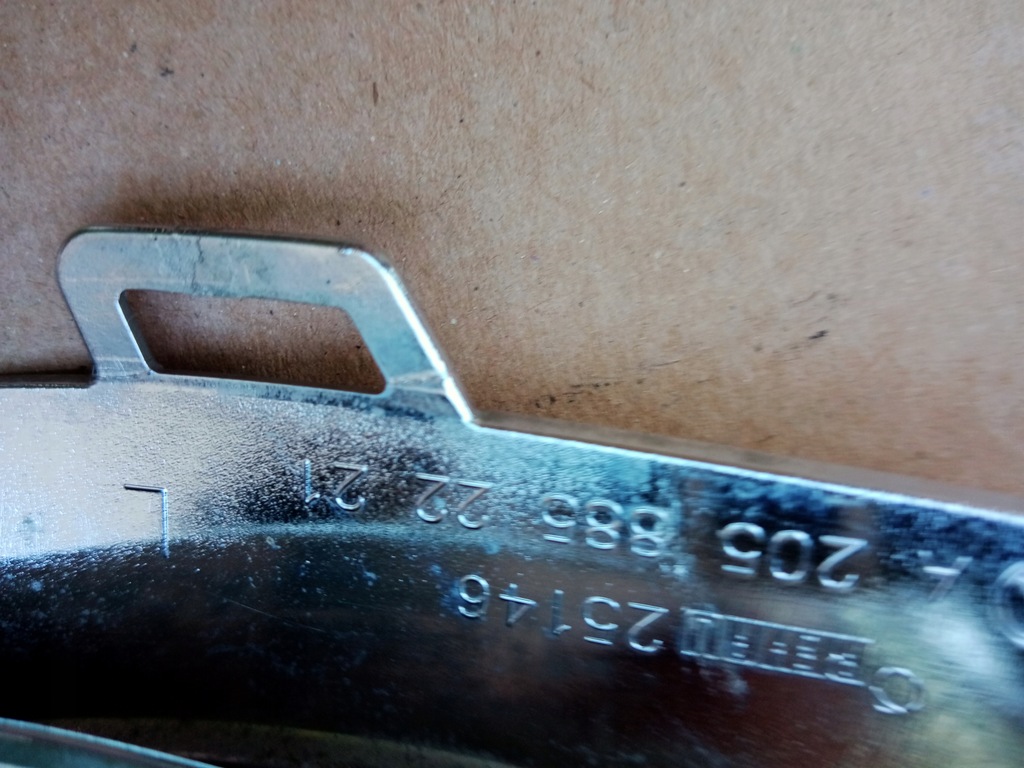 фото №5, Mercedes w205 левый хром наконечник выхлоп бампера задняя 2016r