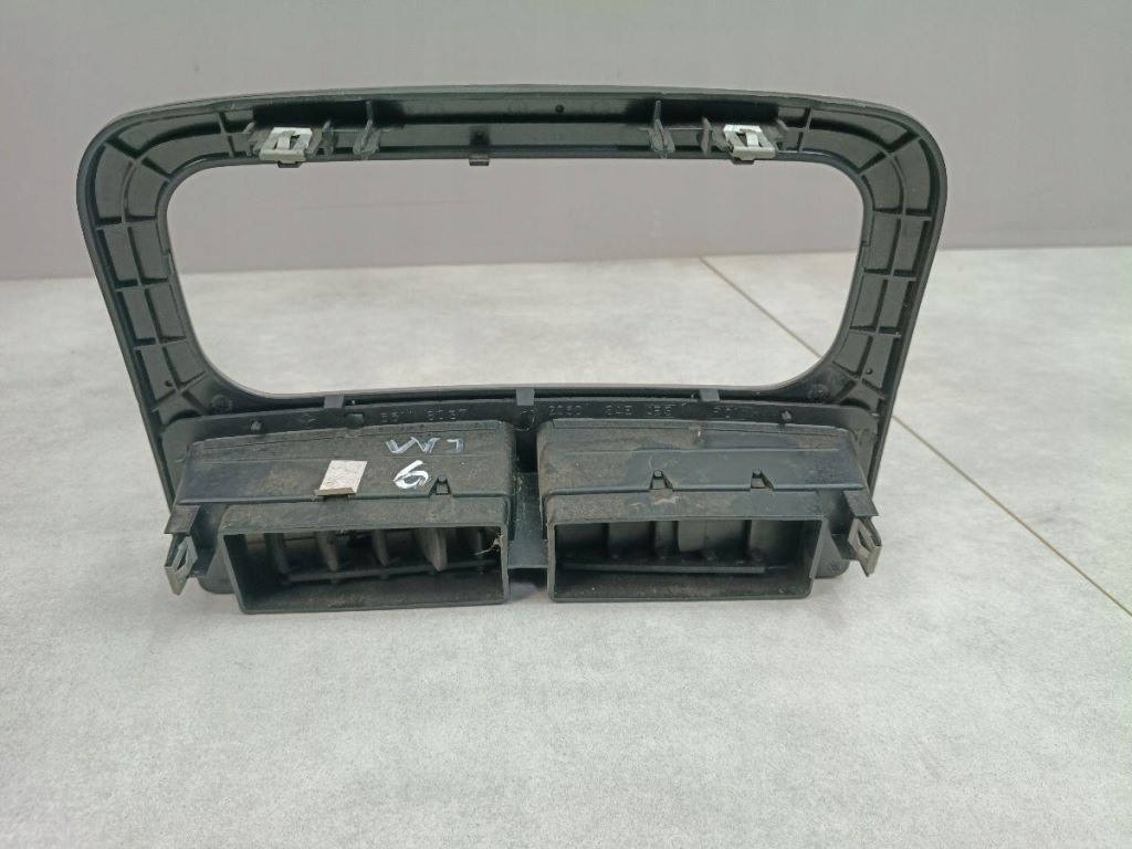 Рамка радіо решітка обдув jeep grand cherokee wj 99-04 Зі Шроту