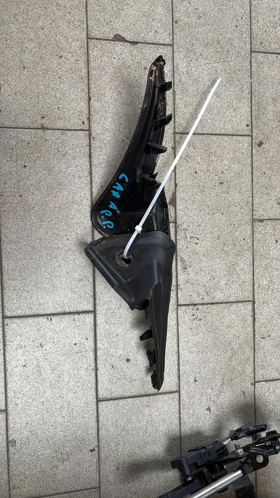 фото №10, Уголок жабо renault captur ii 668632084r 668627223r