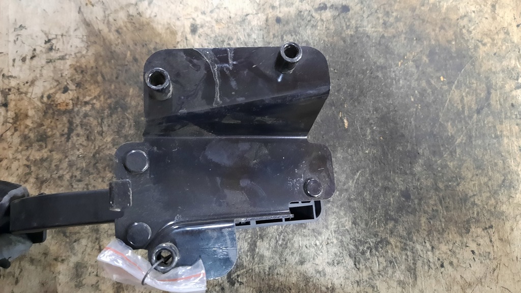 фото №4, Потенціометр газу kia carnival 2.9d 02r