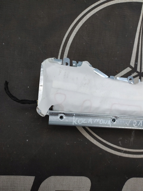 фото №2, Mercedes cls w218 подушка air bag коленная