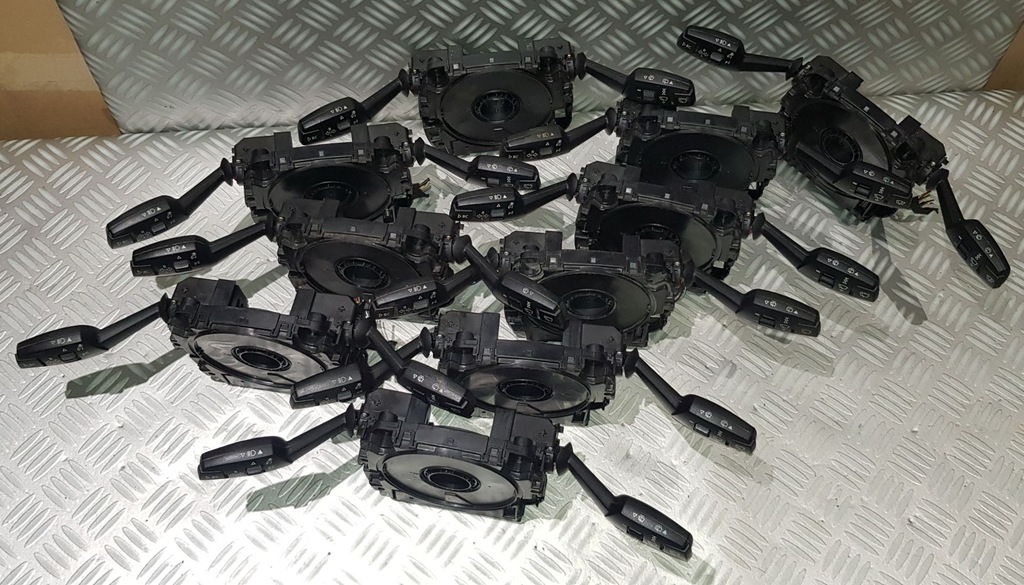 фото №12, Bmw e87 e91 lift переключатель комбинированный датчик kąta поворота переключатели 9164418