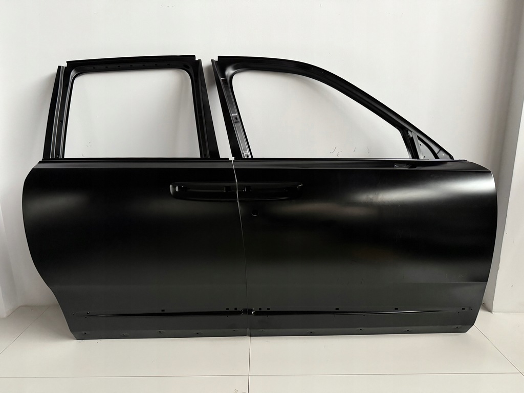 фото №1, Rolls royce cullinan дверь передние левая правое двери top condition оригинал