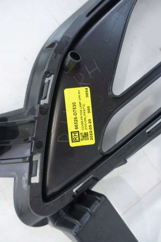 Hyundai tucson 3 рестайлінг  2018- решітка бампера права правий 86526-d7530 Доставка