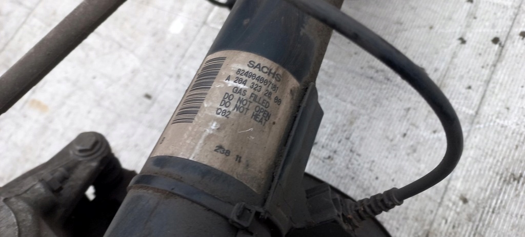 фото №8, Поворотний кулак важіль лівий перед mercedes w204 1,8b