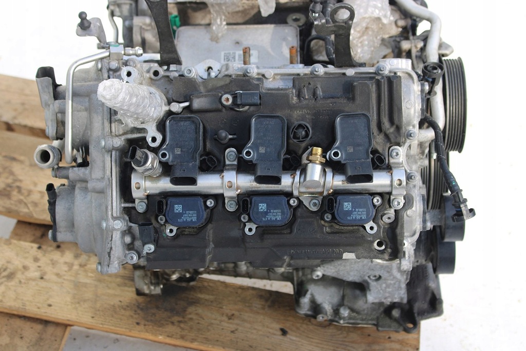 фото №7, Audi a4 a5 q5 двигатель 3.0 tfsi cwg бензин cwgd a4 a5 8w b9 f5 f5 s4 s5 sq5