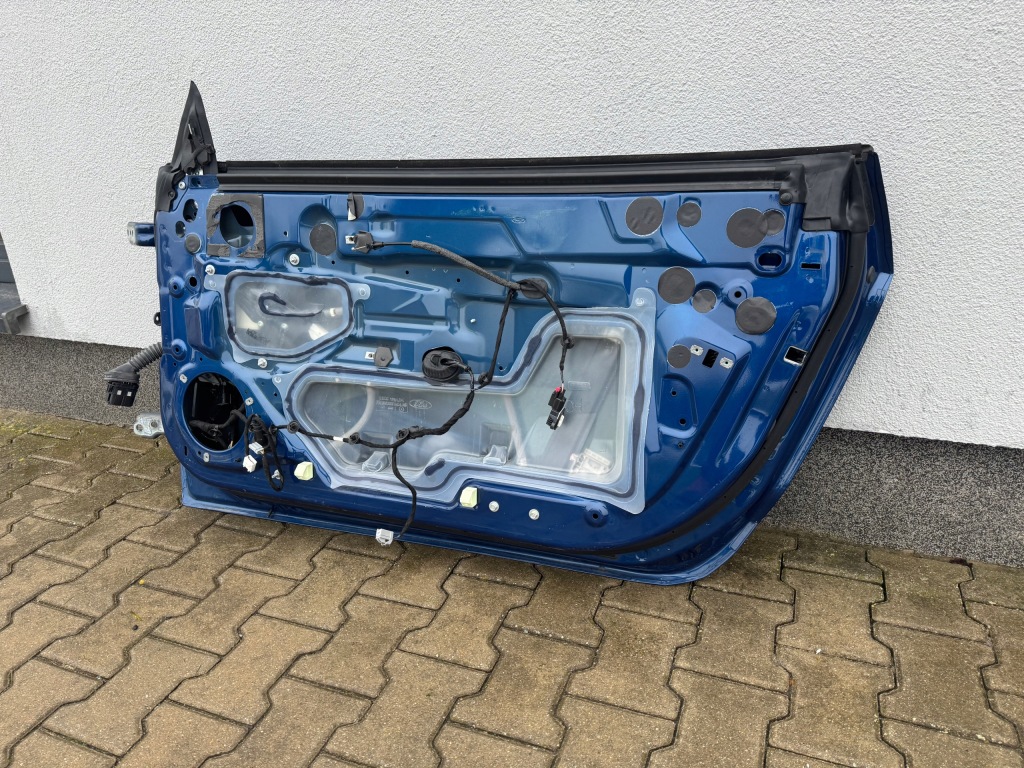 Ford mustang праве  дверей 2015+ комплектна  ідеальне Недорого