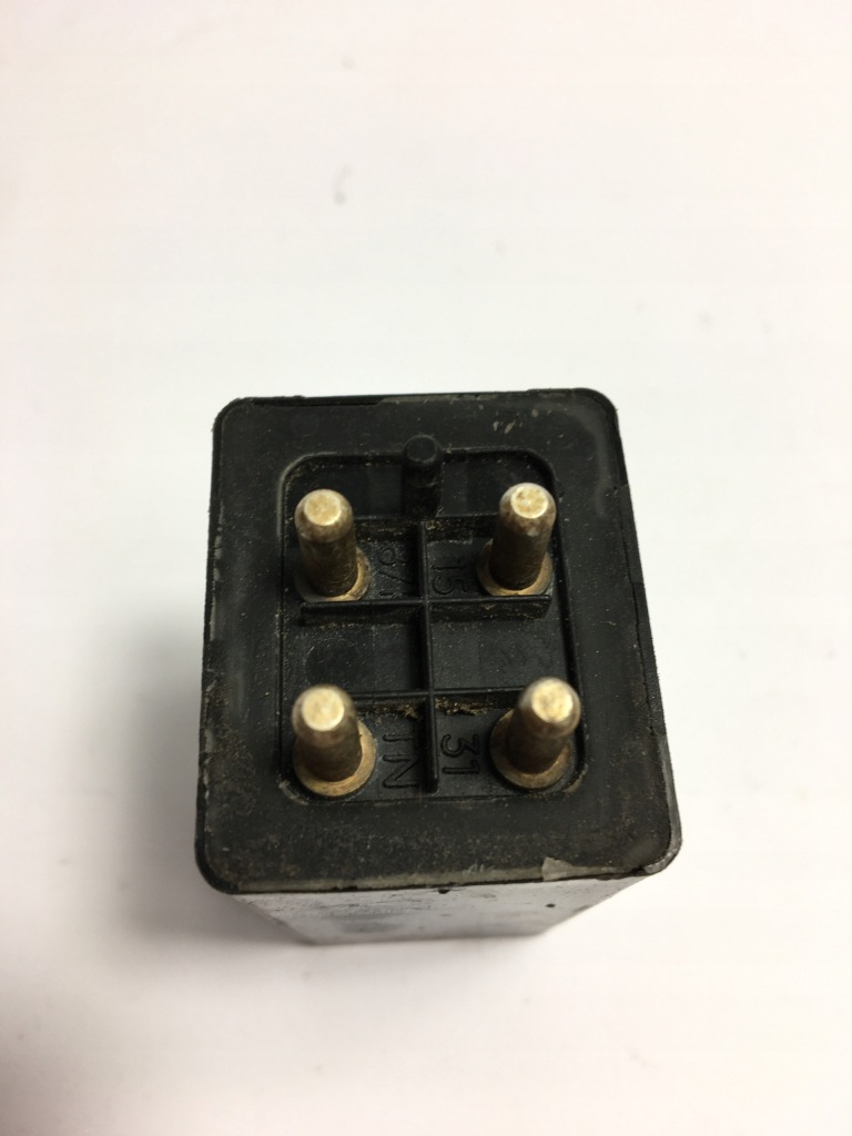 фото №7, Mercedes w124 c klasa w202 реле свічка розжарювання kick down 0035455005