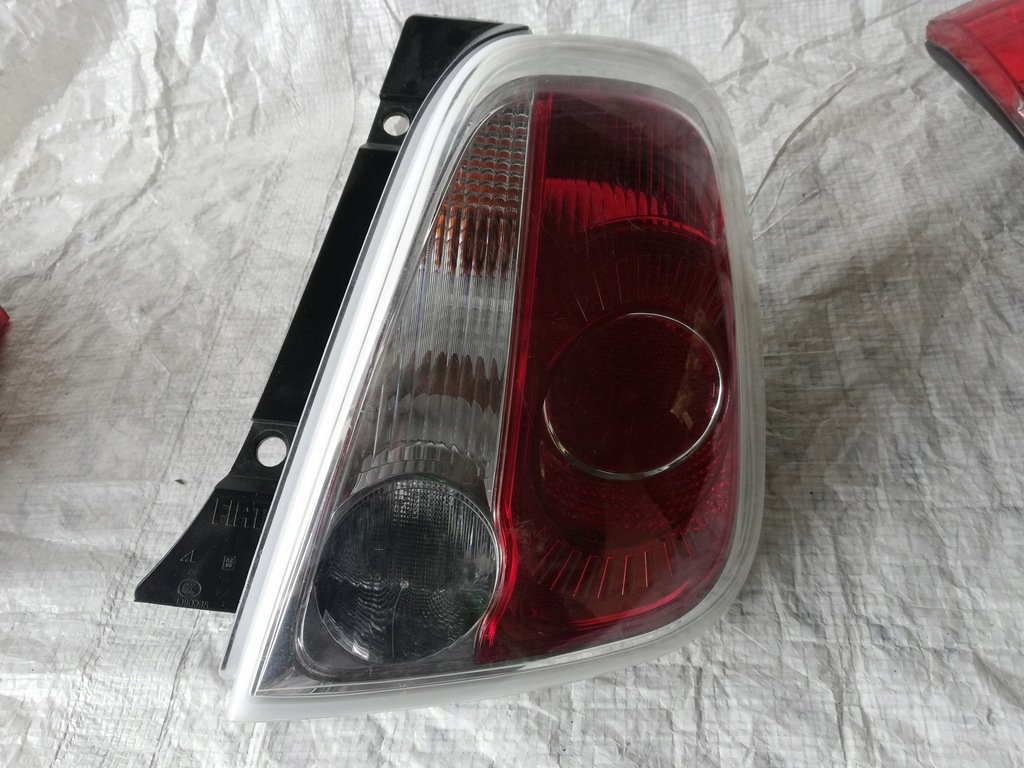 фото №1, Fiat оригинальный номер 518855284 лампа задняя p