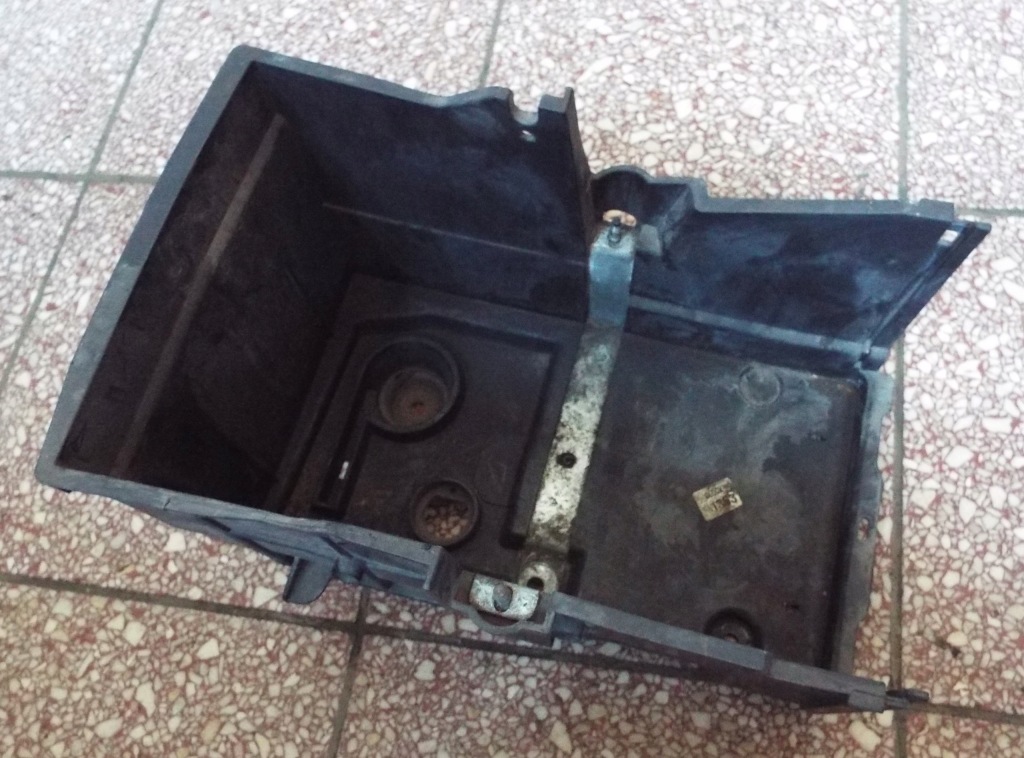 фото №1, Ford focus mk2 ii 1.8 tdci основа акумулятор