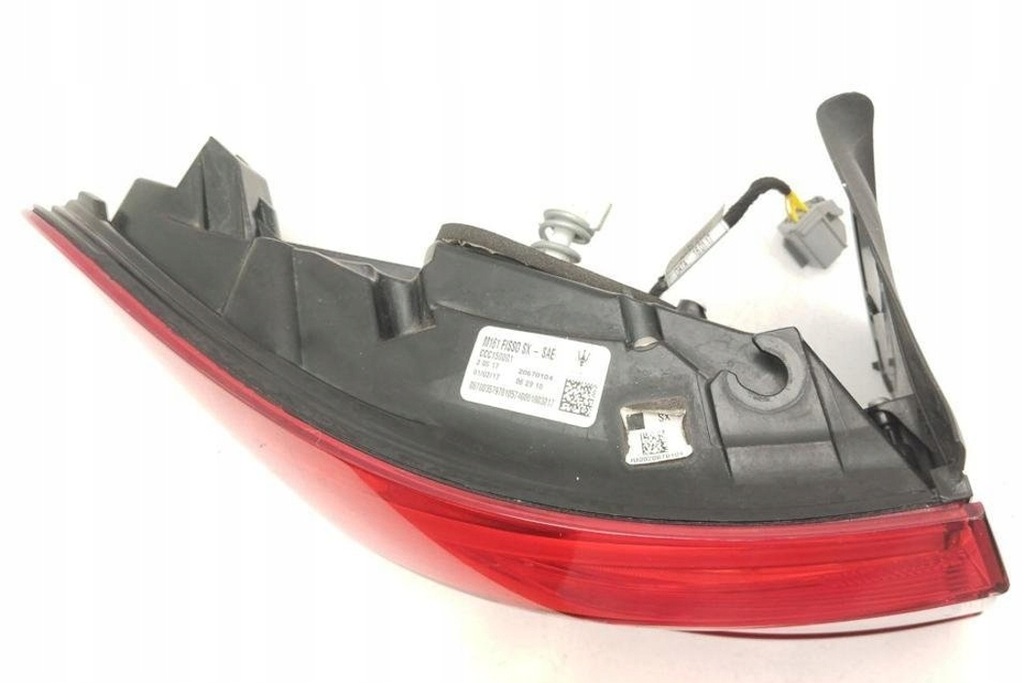 фото №9, Лампа левая задняя maserati levante suv m161 670035797 бензиновый 316kw 2017