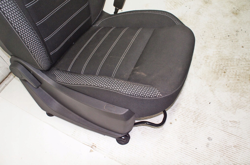 фото №5, Tt115 dacia duster ii сиденье правый перед europa